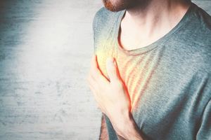 기온 뚝 떨어지면 심장도 긴장…겨울철 ‘협심증’ 조심해야