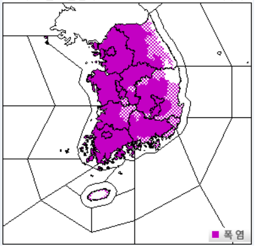 16일 기상청이 발표한 전국의 폭염특보 지역. 전국 대부분이 해당됐다. /기상청<br>
