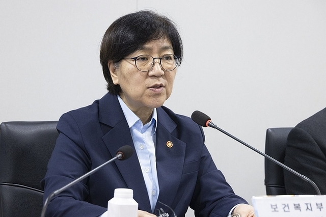 보건복지장관 “공공의대 설립까지 이르면 3년”