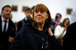 “명백한 동의 없는 성행위는 강간”…프랑스 ‘비동의 강간죄’ 도입