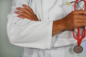 의대 증원 발표에도…전공의·의대생들 “조용”